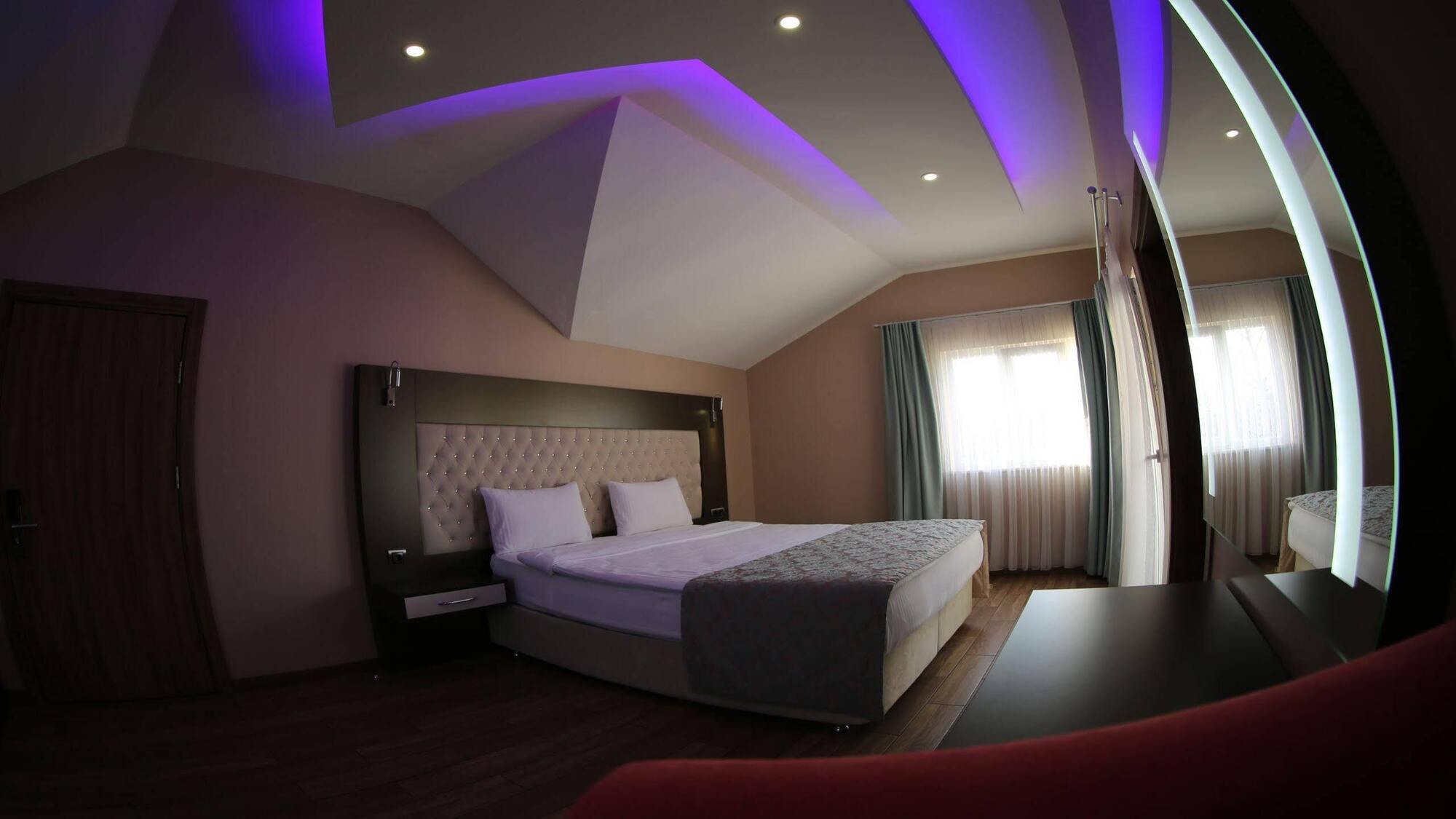 Senler Boutique Hotel Сапанджа Екстериор снимка